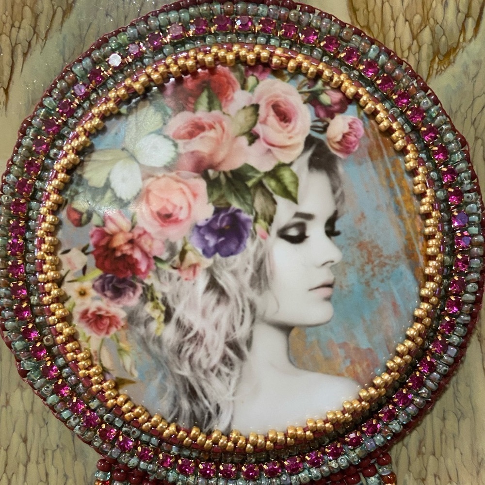 Hand beaded cabachon